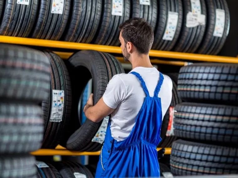 Hacılar Oto Lastikçi